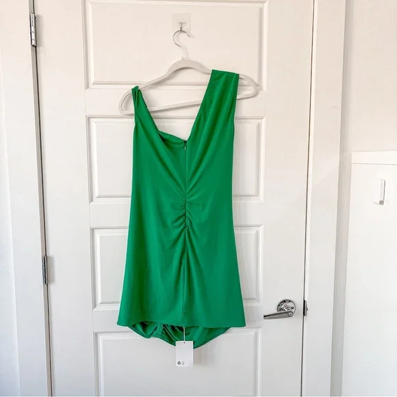 NEW Self-Portrait Bright Green One Shoulder Ruched Mini Dress - Picture 9 of 10